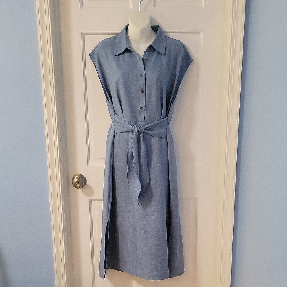 Emma & Michele Light Blue Sleeveless Midi Shirt Dress with Waist Tie